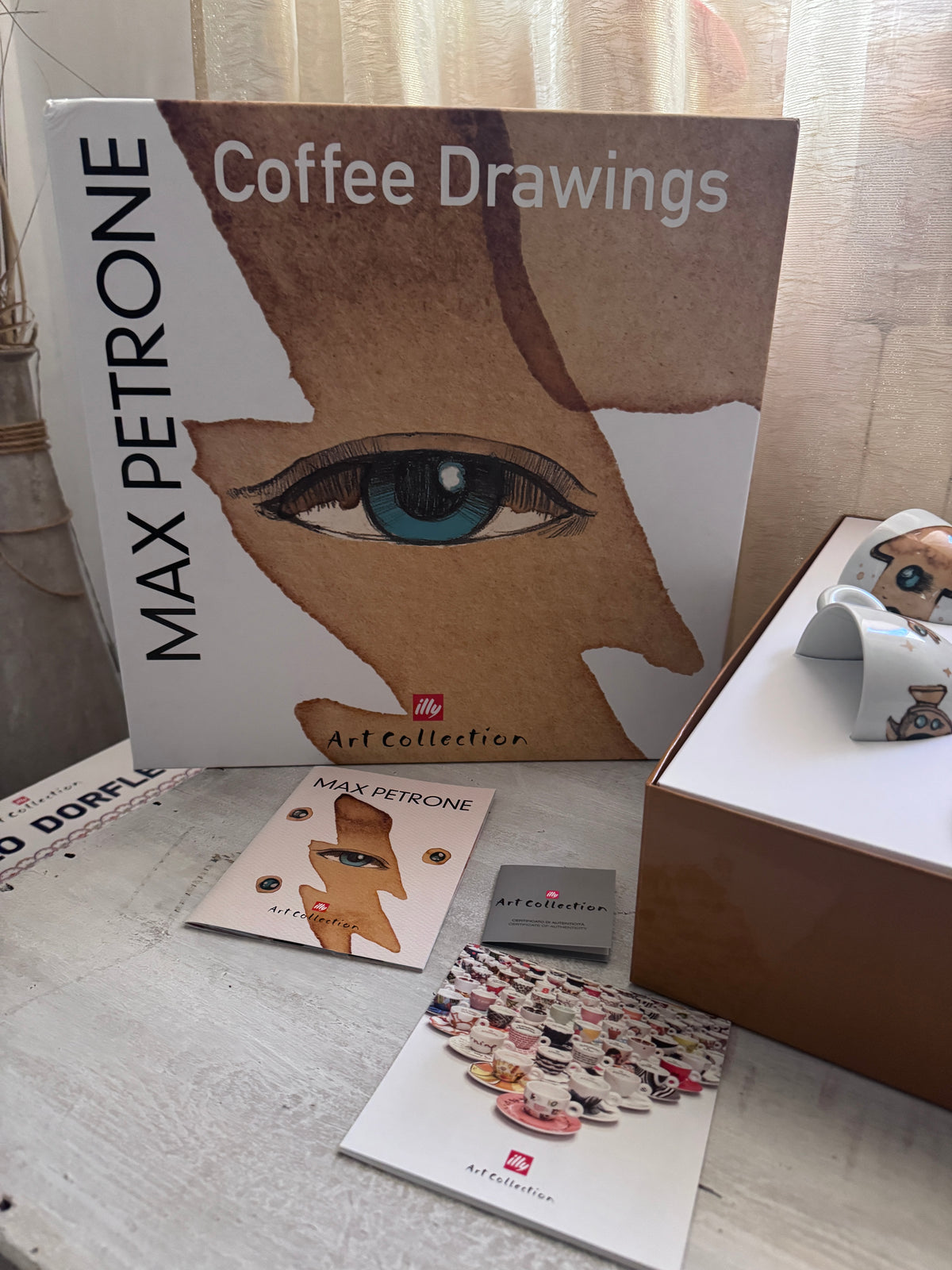 Illy Art Collection – - Max Petrone Coffee Drawings – Cappuccino Set -
