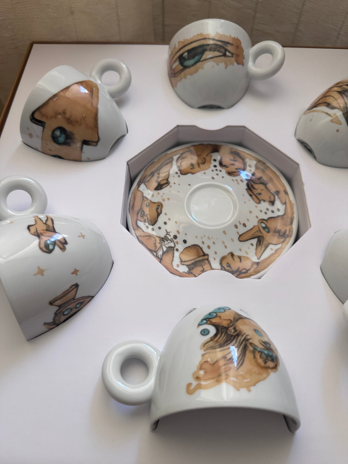 Illy Art Collection – - Max Petrone Coffee Drawings – Cappuccino Set -